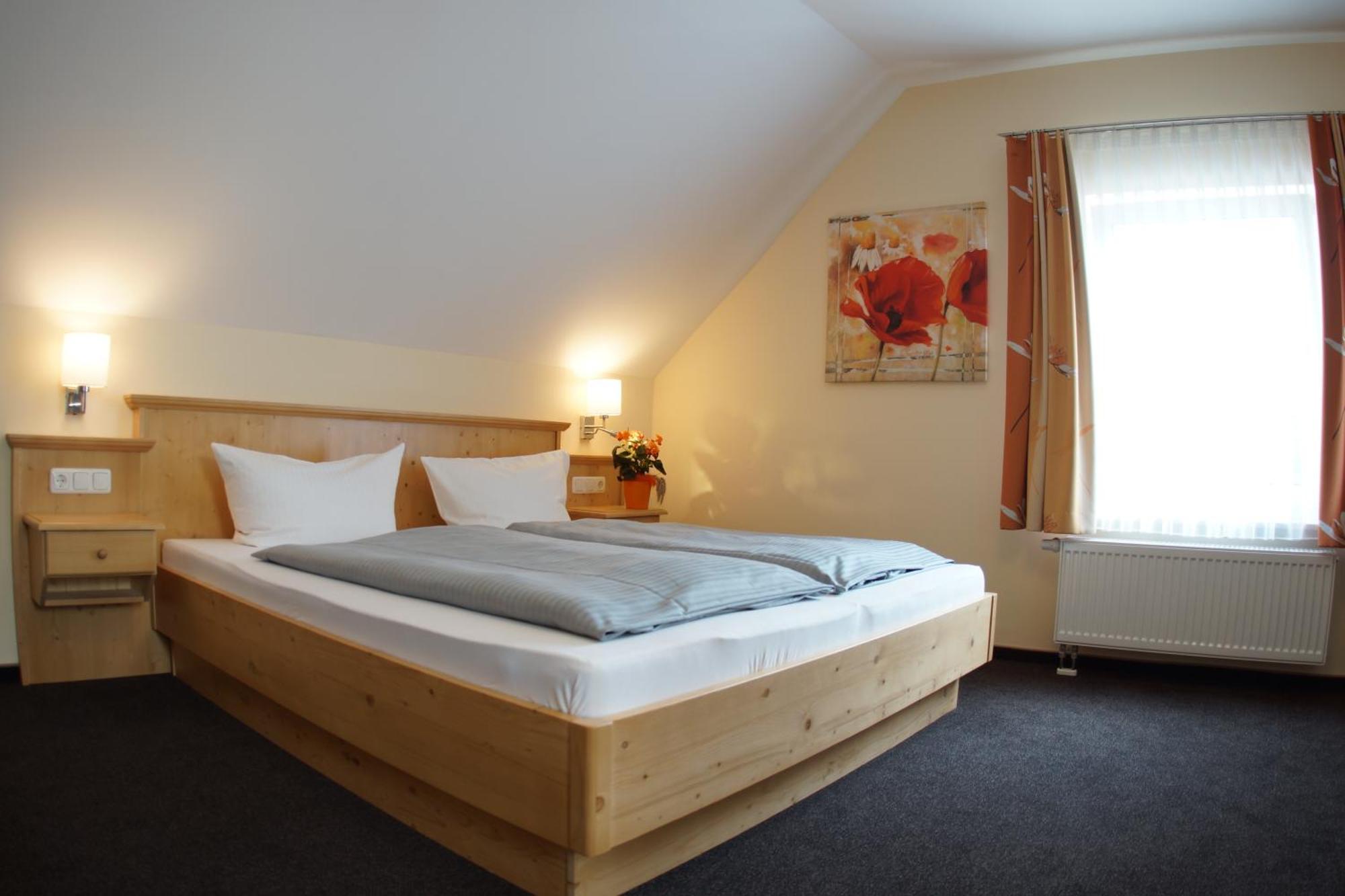 Landhotel Graetz Emmering  Bilik gambar